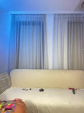 ValentinaMonroee online show from 07-10-26, 07:27