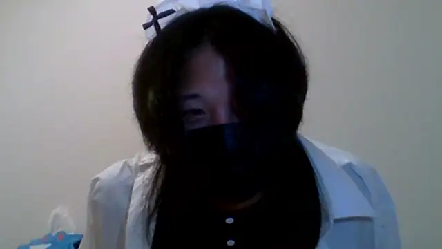 Snapshot of Natsu_x_ chatting on 06-20-26, 02:20 Natsu x online show from 06-20-26, 02:20