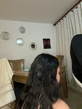 Snapshot of Lovers_room chatting on 07-10-26, 01:21 Lovers room online show from 07-10-26, 01:21
