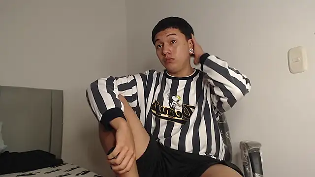 Owenn  blueee online show from 07-10-26, 03:44