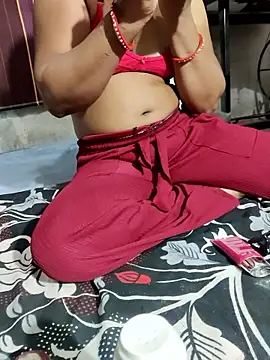 Snapshot of saritabhabixxx chatting on 06-21-26, 04:09 saritabhabixxx online show from 06-21-26, 04:09