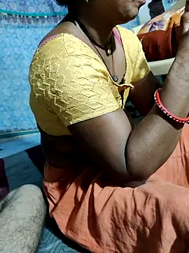 Snapshot of saritabhabixxx chatting on 07-12-26, 08:22 saritabhabixxx online show from 07-12-26, 08:22