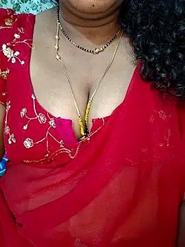 Snapshot of Luckypapa_telugu chatting on 07-20-26, 10:39 Luckypapa telugu online show from 07-20-26, 10:39