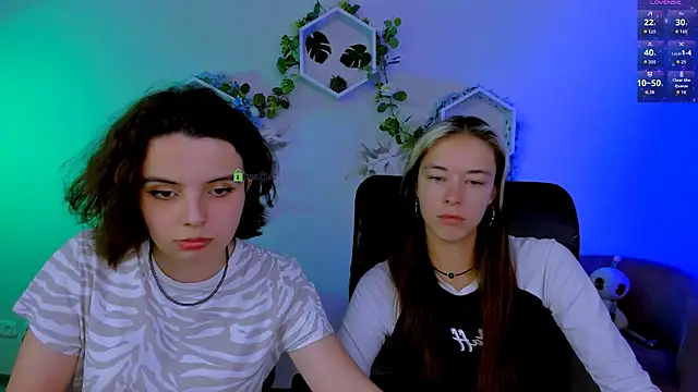 Snapshot of lia_dream_ chatting on 06-16-26, 02:09 lia dream online show from 06-16-26, 02:09