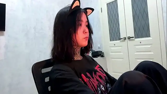 staryrose online show from 06-12-26, 04:17