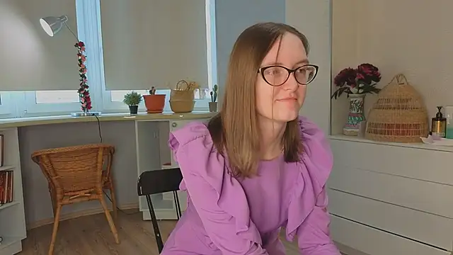 EstelaWeninger online show from 06-10-26, 04:23