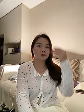 Snapshot of qianduoduo521 chatting on 06-30-26, 02:29 qianduoduo521 online show from 06-30-26, 02:29