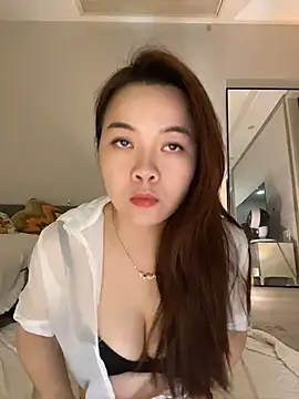 Snapshot of qianduoduo521 chatting on 07-11-26, 03:26 qianduoduo521 online show from 07-11-26, 03:26