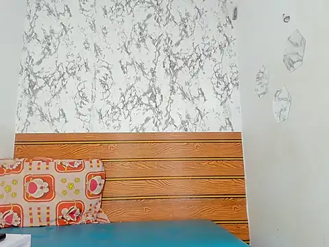 Snapshot of Aratnzacute chatting on 06-23-26, 01:42 Aratnzacute online show from 06-23-26, 01:42