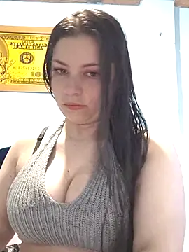 Snapshot of BIGTITS0 chatting on 06-16-26, 06:32 BIGTITS0 online show from 06-16-26, 06:32