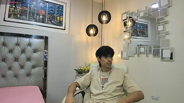 Snapshot of wayath1 chatting on 06-10-26, 11:42 wayath1 online show from 06-10-26, 11:42