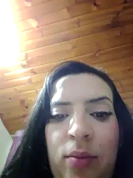 Snapshot of Magu_ii chatting on 06-05-26, 12:06 Magu ii online show from 06-05-26, 12:06