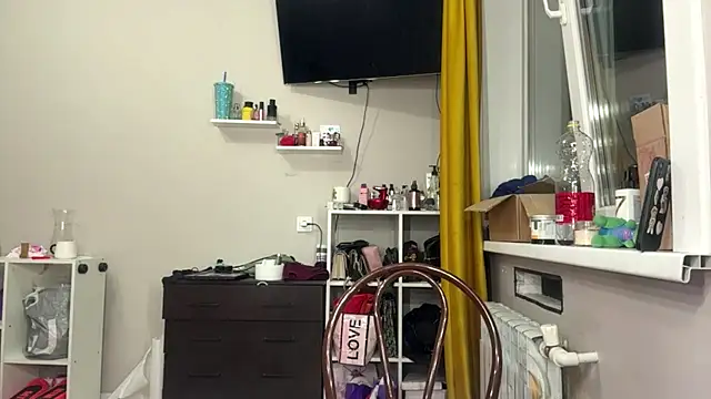 moonluv33 online show from 06-26-26, 03:05
