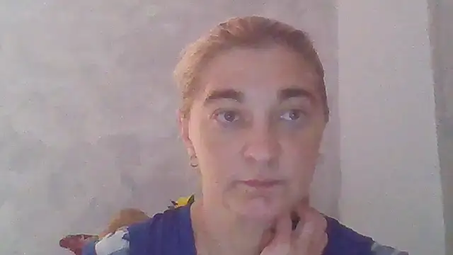 Snapshot of Morgana973 chatting on 06-12-26, 12:15 Morgana973 online show from 06-12-26, 12:15