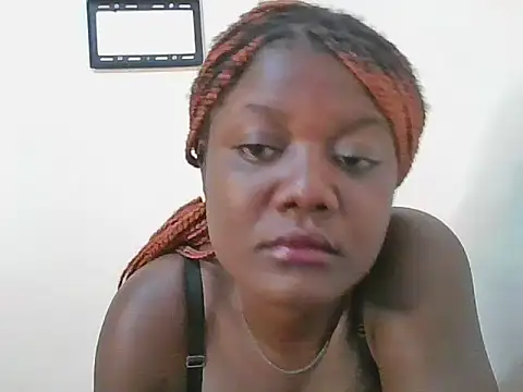 Snapshot of Fairycuddle24 chatting on 06-12-26, 03:16 Fairycuddle24 online show from 06-12-26, 03:16