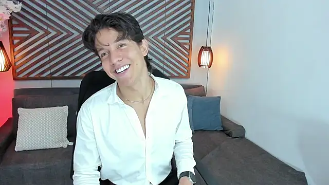 Snapshot of LevinFox chatting on 07-18-26, 11:36 LevinFox online show from 07-18-26, 11:36