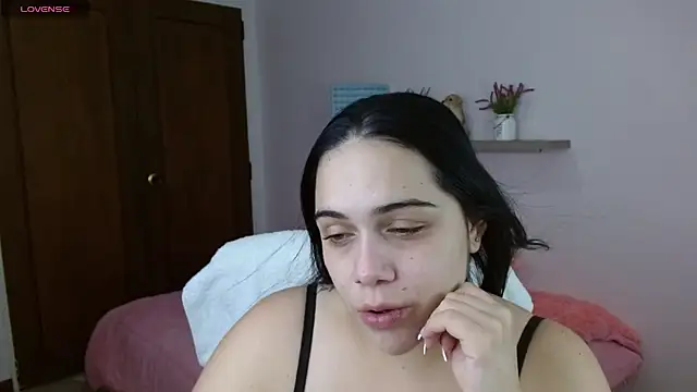 Samantha  11 online show from 07-05-26, 06:48