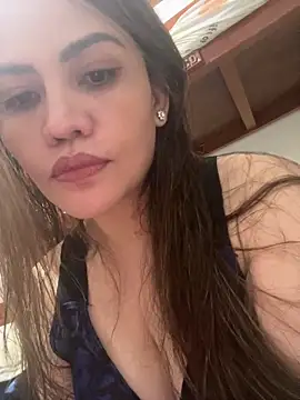 Snapshot of rieka16 chatting on 06-16-26, 02:58 rieka16 online show from 06-16-26, 02:58