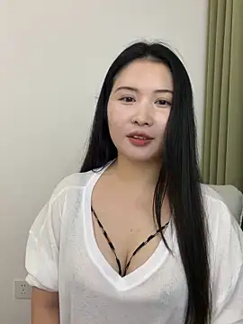 Snapshot of Doudou__520 chatting on 07-01-26, 03:34 Doudou 520 online show from 07-01-26, 03:34
