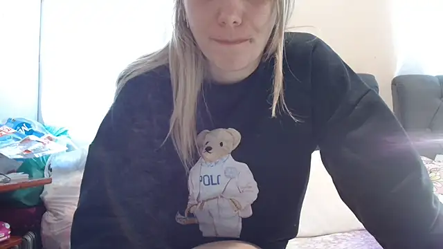 Snapshot of Alana_sc chatting on 07-08-26, 04:22 Alana sc online show from 07-08-26, 04:22
