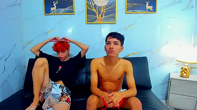 Snapshot of Litle_sweet_boys chatting on 07-08-26, 12:26 Litle sweet boys online show from 07-08-26, 12:26