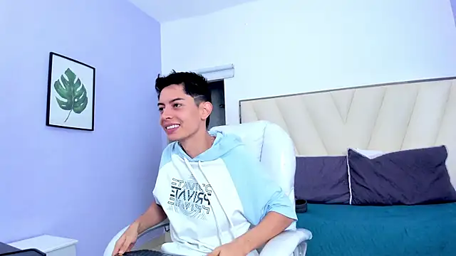 Ethan12  online show from 06-18-26, 03:18