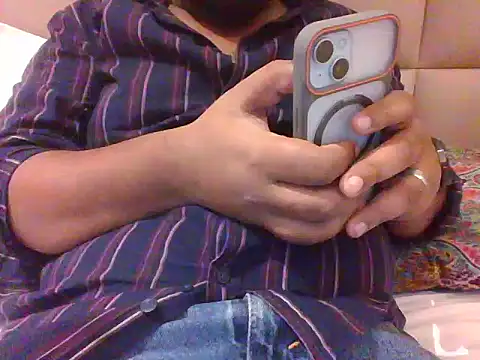 Snapshot of Usermilf69 chatting on 08-01-26, 08:35 Usermilf69 online show from 08-01-26, 08:35