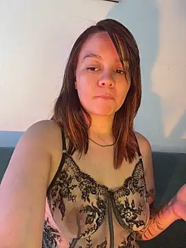 Snapshot of Emma_Jonas chatting on 07-23-26, 05:33 Emma Jonas online show from 07-23-26, 05:33
