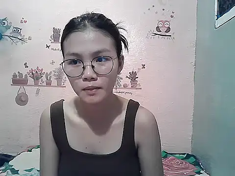 Snapshot of ClassyCrushpinay chatting on 06-19-26, 05:01 ClassyCrushpinay online show from 06-19-26, 05:01