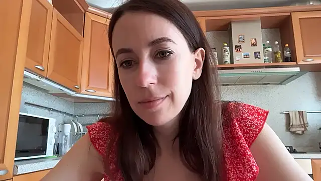 Flamingo Queen online show from 06-18-26, 06:13