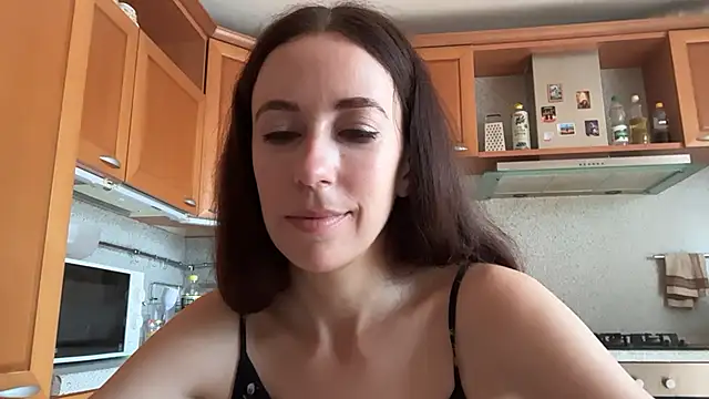 Flamingo Queen online show from 07-20-26, 05:44