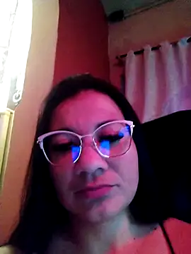 Snapshot of Serafinsex chatting on 07-17-26, 01:40 Serafinsex online show from 07-17-26, 01:40
