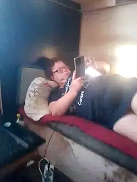 Snapshot of oksana72 chatting on 09-11-25, 01:44 oksana72 online show from 09-11-25, 01:44