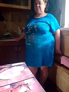 Snapshot of oksana72 chatting on 10-10-25, 10:25 oksana72 online show from 10-10-25, 10:25