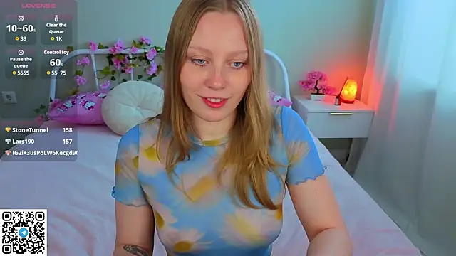 Snapshot of AngelBlaze chatting on 07-20-26, 10:39 AngelBlaze online show from 07-20-26, 10:39