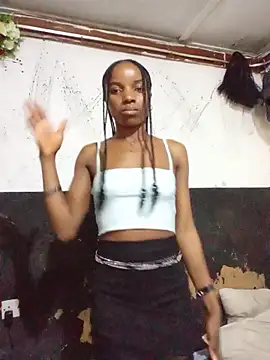 Snapshot of FineGirl1 chatting on 06-10-26, 03:44 FineGirl1 online show from 06-10-26, 03:44