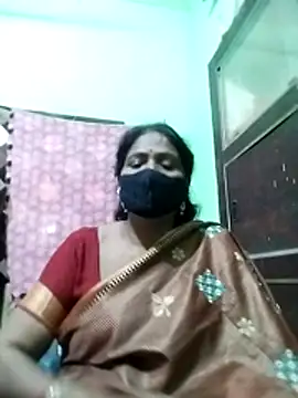 YAMUNA 033 online show from 06-28-26, 10:10