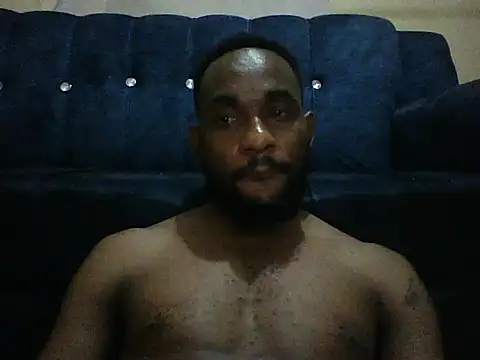 Snapshot of HomeBully chatting on 07-18-26, 07:50 HomeBully online show from 07-18-26, 07:50
