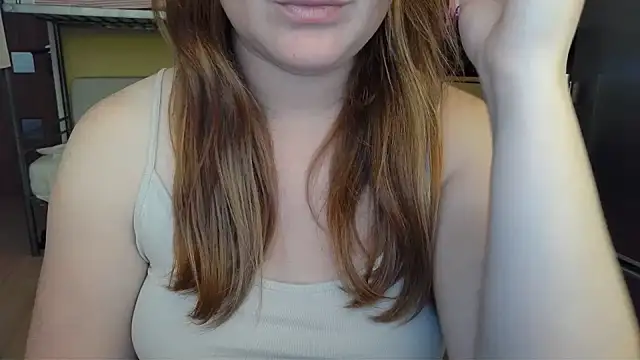 Snapshot of Butterfly_PL chatting on 07-28-26, 02:35 Butterfly PL online show from 07-28-26, 02:35
