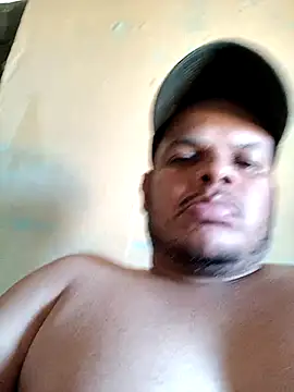 FFelipe000777 online show from 07-06-26, 06:32