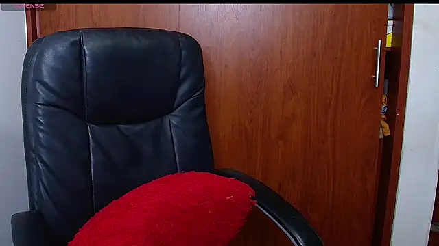 melika sweet4 online show from 07-18-26, 04:44