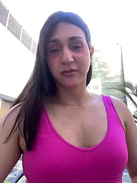 Snapshot of AryloverX chatting on 06-27-26, 08:14 AryloverX online show from 06-27-26, 08:14