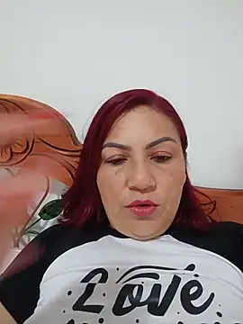 Snapshot of Agata_Traviesa chatting on 07-04-26, 01:28 Agata Traviesa online show from 07-04-26, 01:28