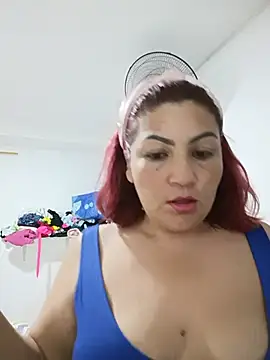 Snapshot of Agata_Traviesa chatting on 07-20-26, 02:04 Agata Traviesa online show from 07-20-26, 02:04