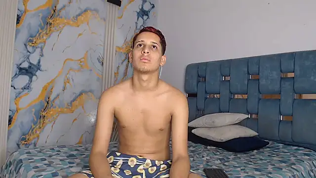 Snapshot of Thick_cock_guys chatting on 06-19-26, 07:17 Thick cock guys online show from 06-19-26, 07:17