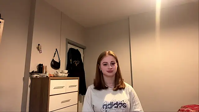 kittenflub online show from 06-09-26, 07:36