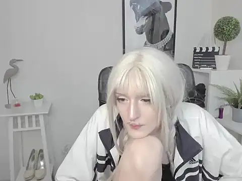 Snapshot of NikaDream chatting on 07-06-26, 03:03 NikaDream online show from 07-06-26, 03:03
