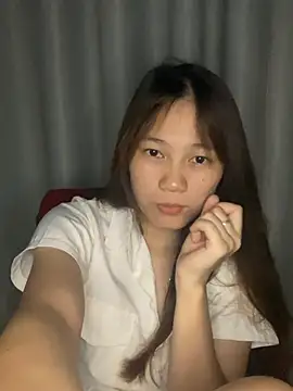 Vyy2000 online show from 07-17-26, 01:07
