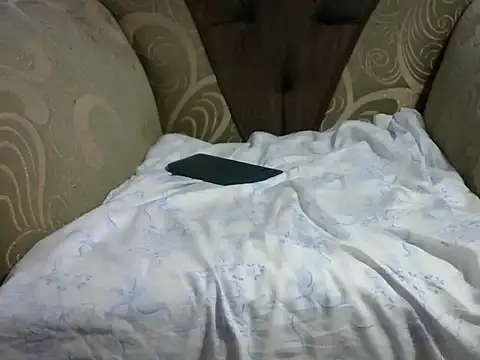 Snapshot of Amberheatt chatting on 06-10-26, 01:54 Amberheatt online show from 06-10-26, 01:54