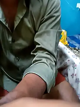 Snapshot of Lawrencedlkk007 chatting on 03-15-25, 09:49 Lawrencedlkk007 online show from 03-15-25, 09:49